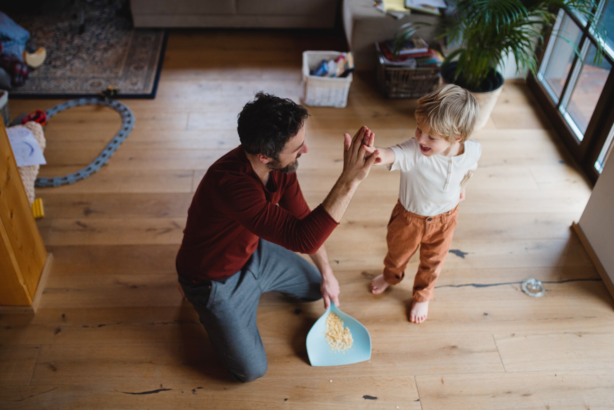 house cleaning weekly schedule